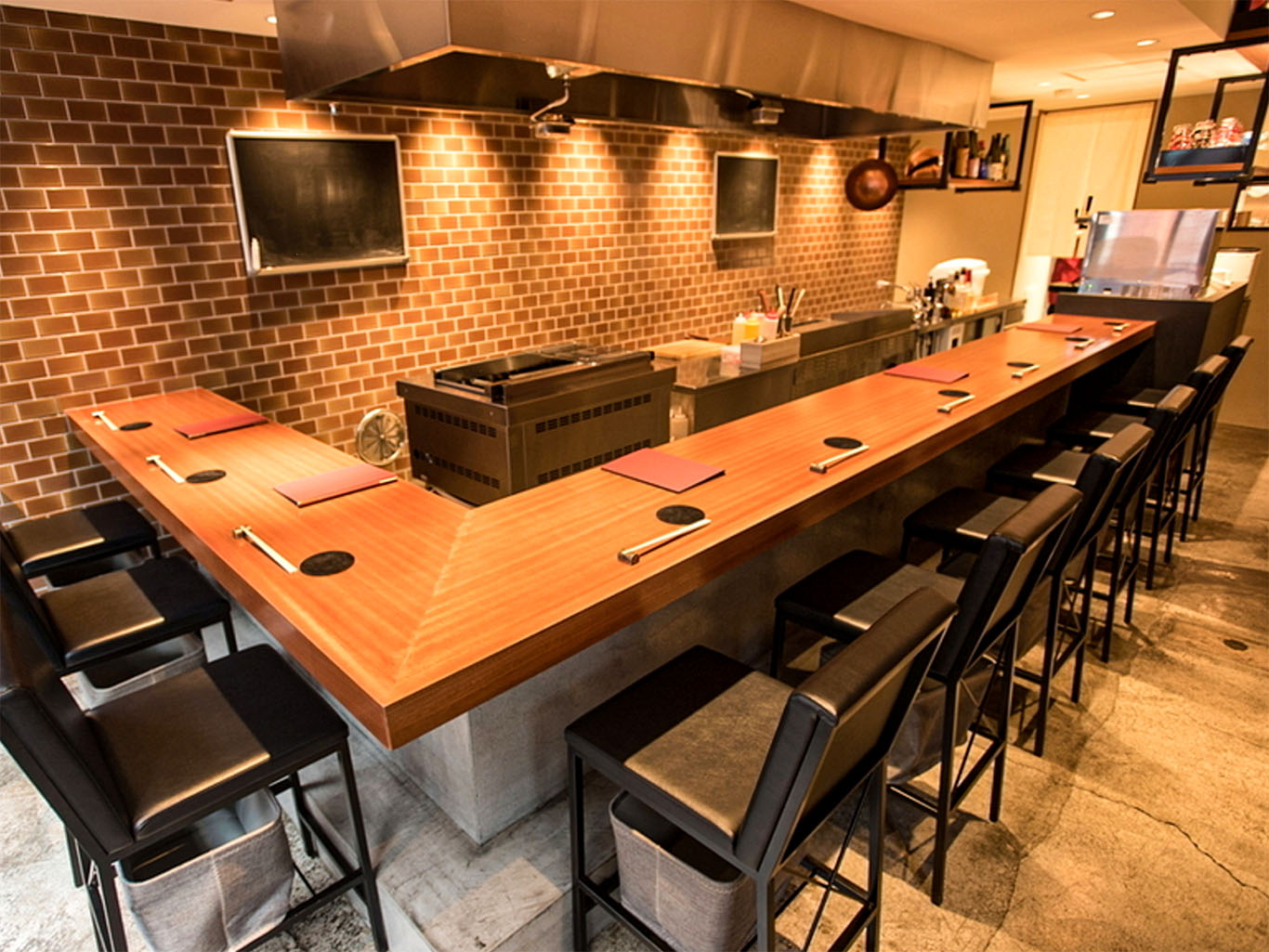 鉄板焼と野菜へいきゅう